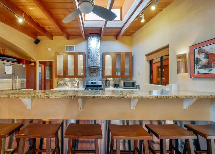 Unique Home, 5 Bedroom 2 Ba, Yoga, Private, 4 Acres * Tucson