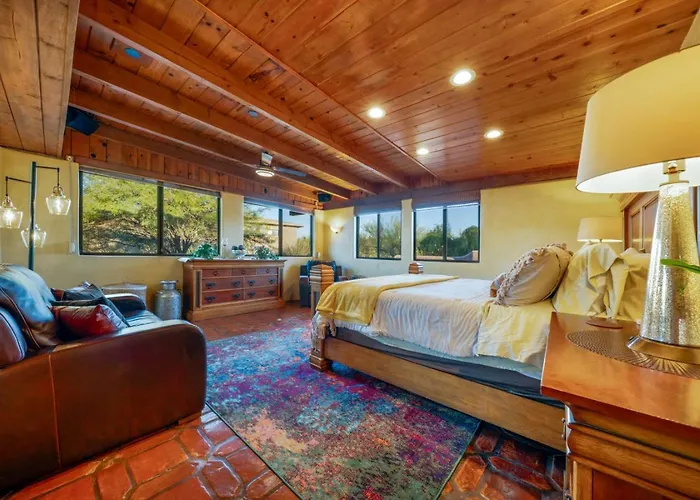 Unique Home, 5 Bedroom 2 Ba, Yoga, Private, 4 Acres * Tucson